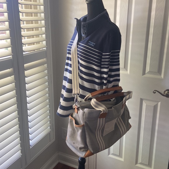 ⛔️DONATED⛔️ Pottery Barn Kids Classic Diaper Bag Gray Unisex - Picture 3 of 16